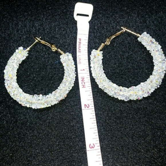 🎀Stunning Australian Crystal Hoops - Picture 4 of 6